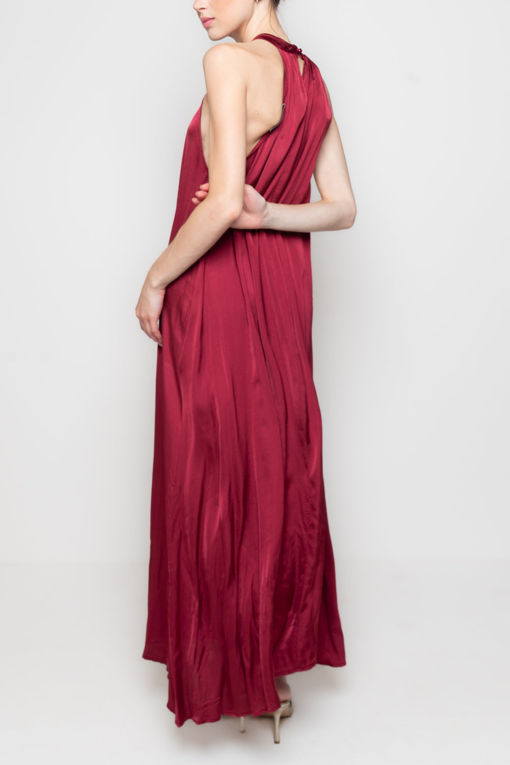 Abito in satin lungo