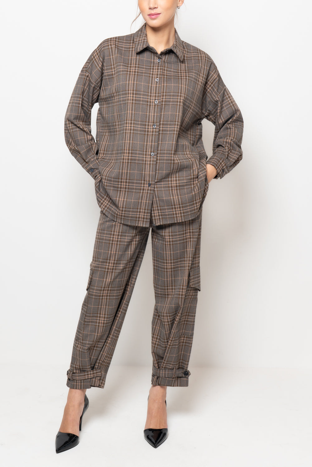 Camicia over a quadri