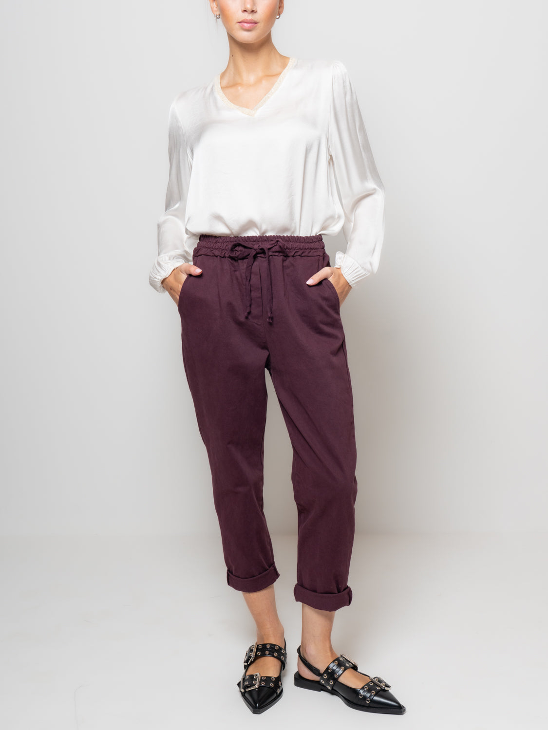 Pantalone baggy in gabardina
