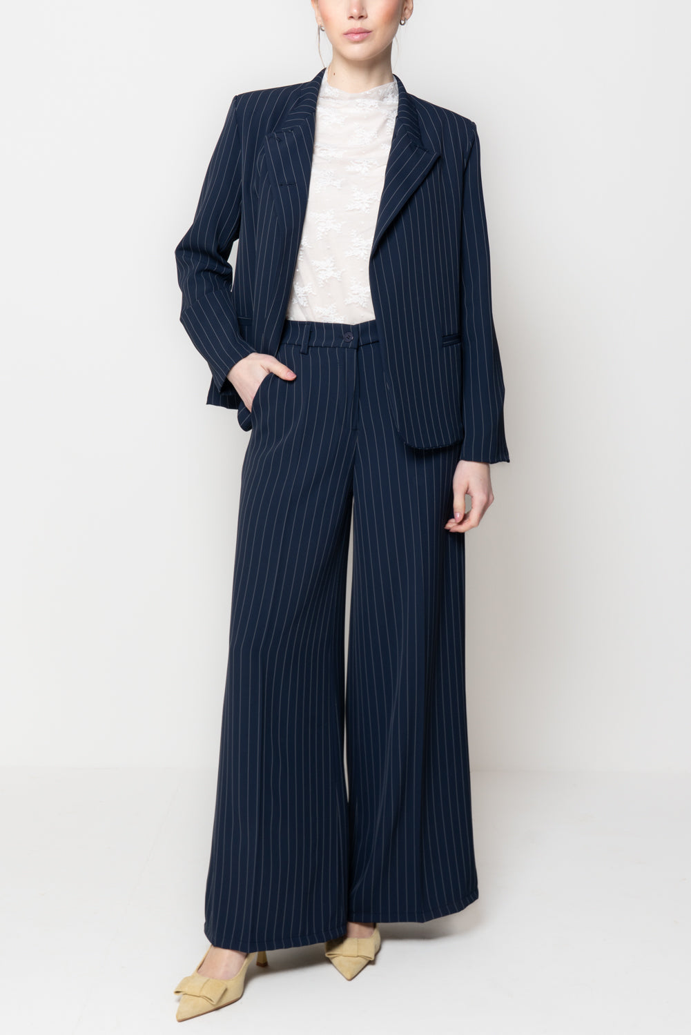 Pantaloni in fluido gessato