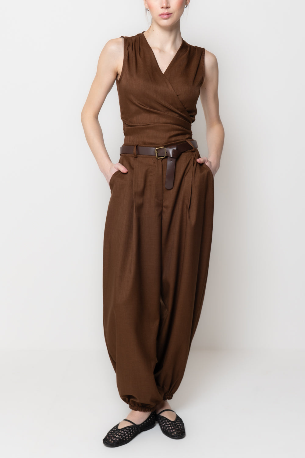 Pantalone modello harem con Cintura