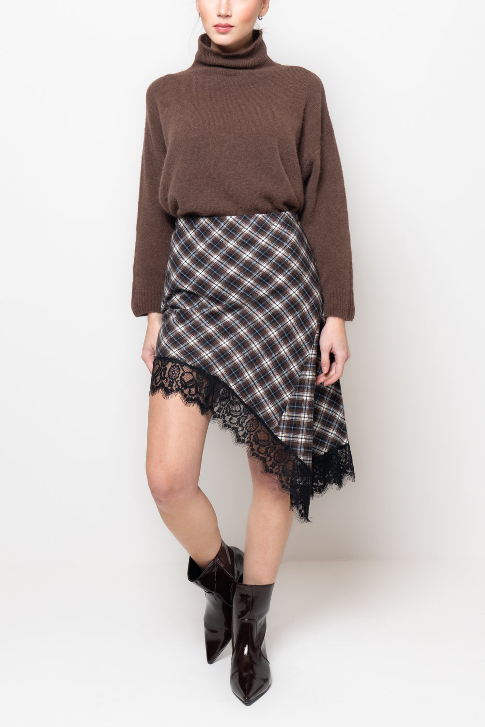 Gonna a quadri asimmetrica