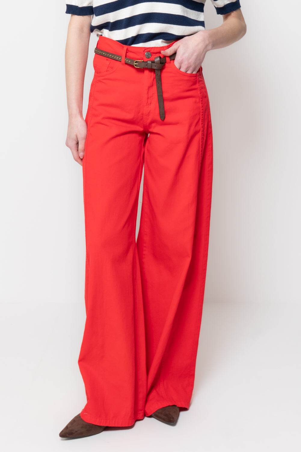 Pantaloni a palazzo con cuciture