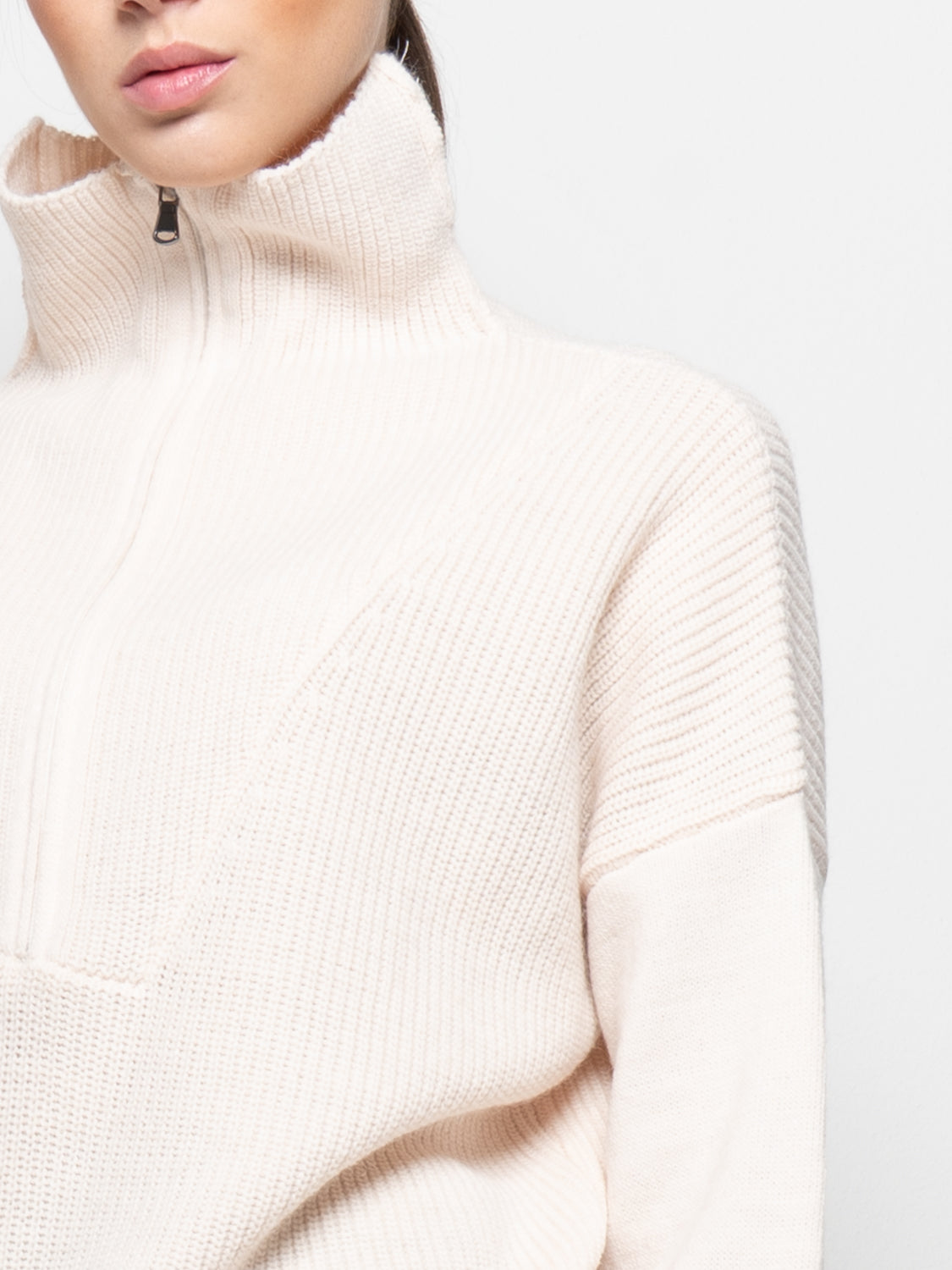 Maglione con collo a zip
