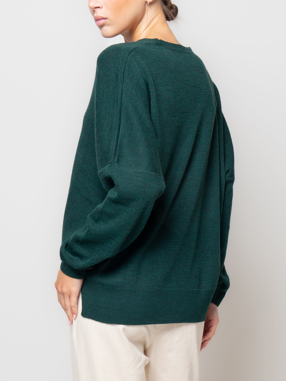 Maglia scollo a V misto lana