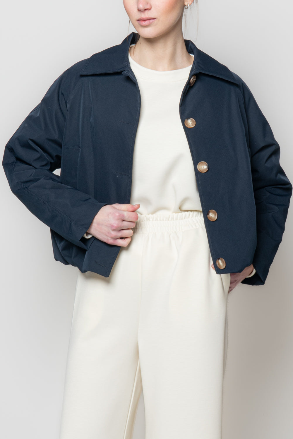 Bomber impermeabile con colletto