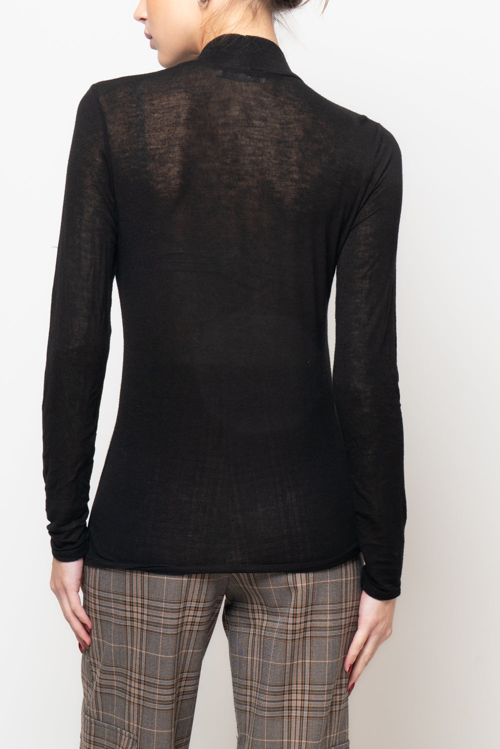 Maglia basic rappresa al collo