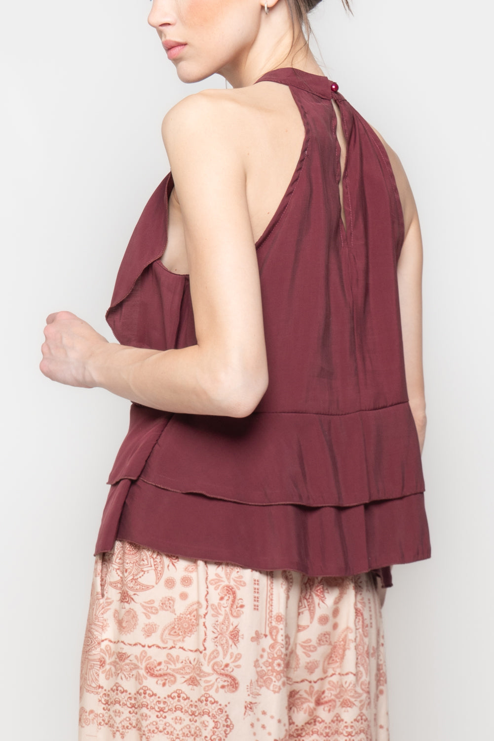 Top Halter con Balze Sovrapposte