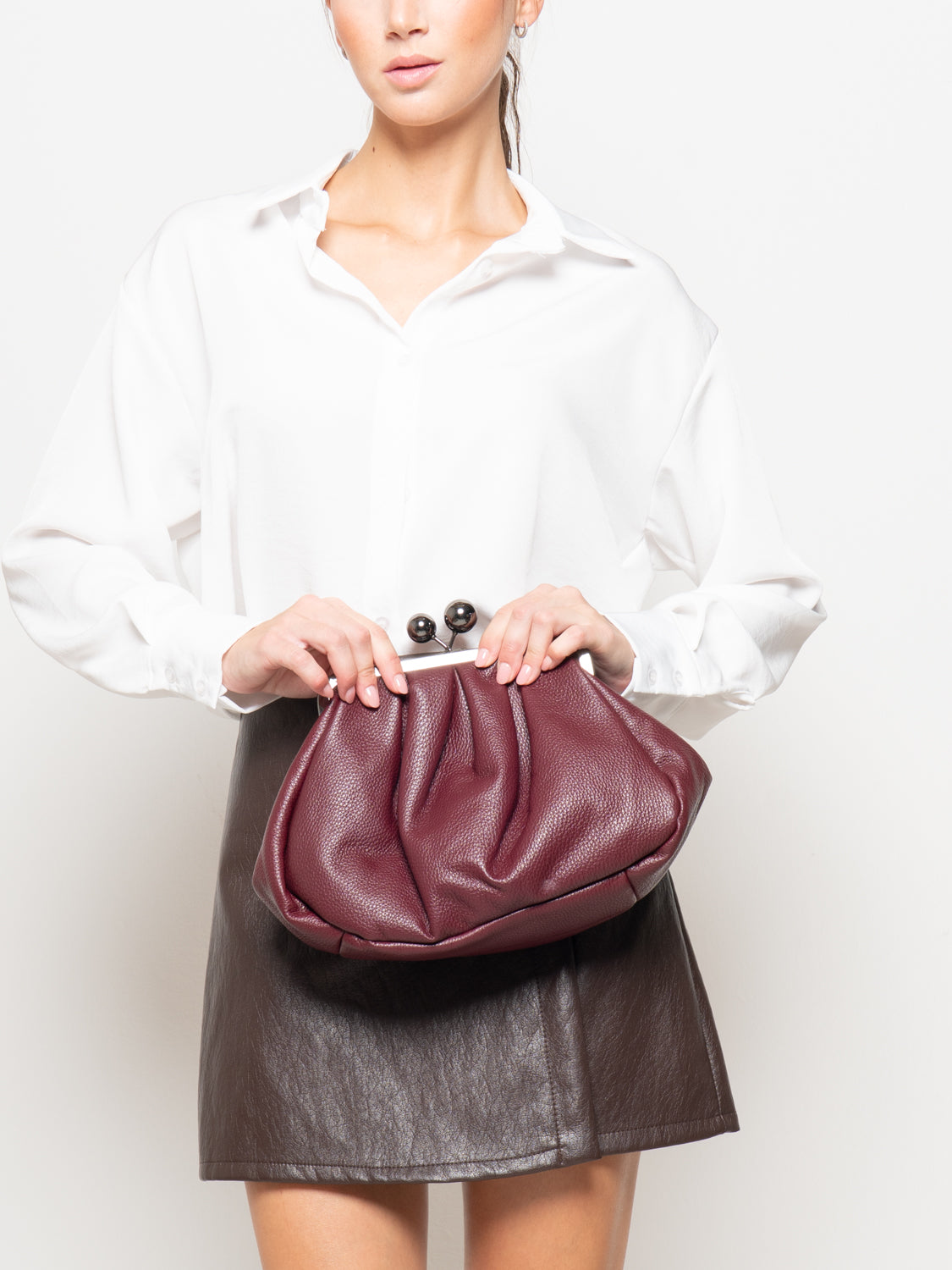 Pochette con bocchetta a incastro