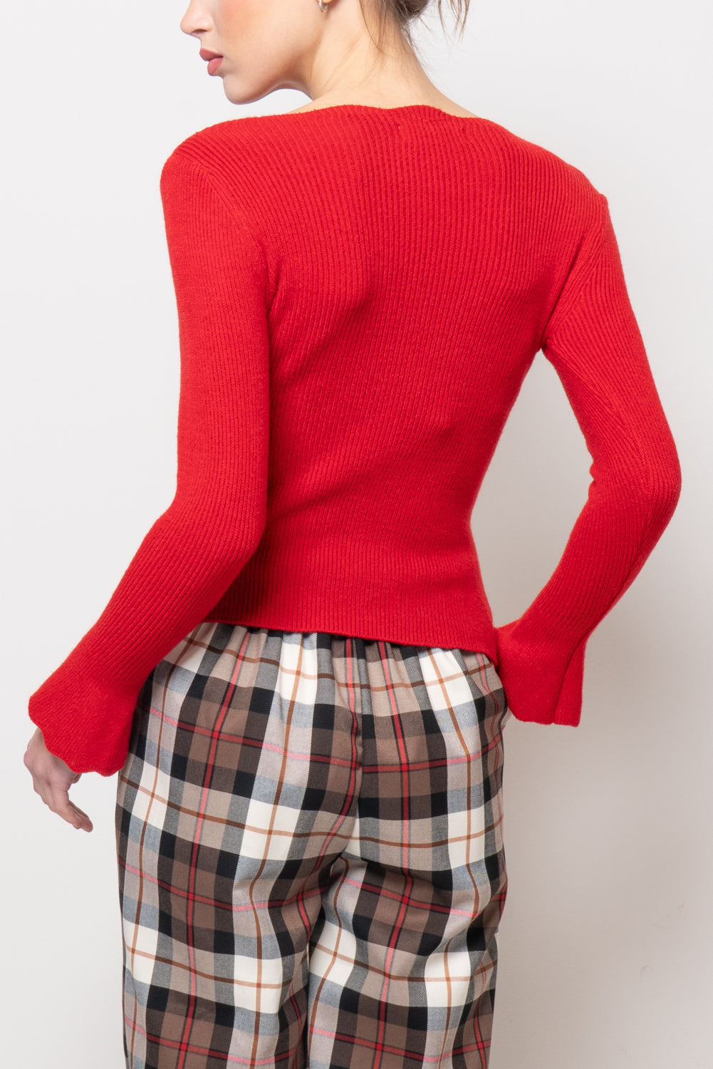 Maglia con manica svasata