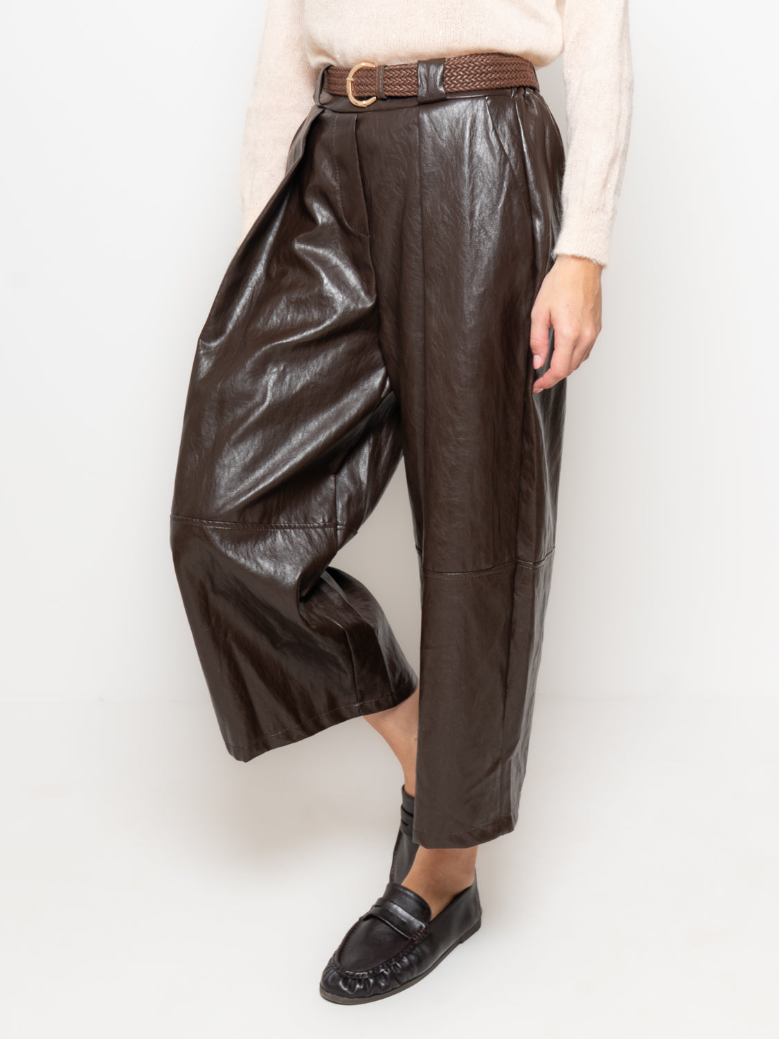 Pantaloni barrel in similpelle