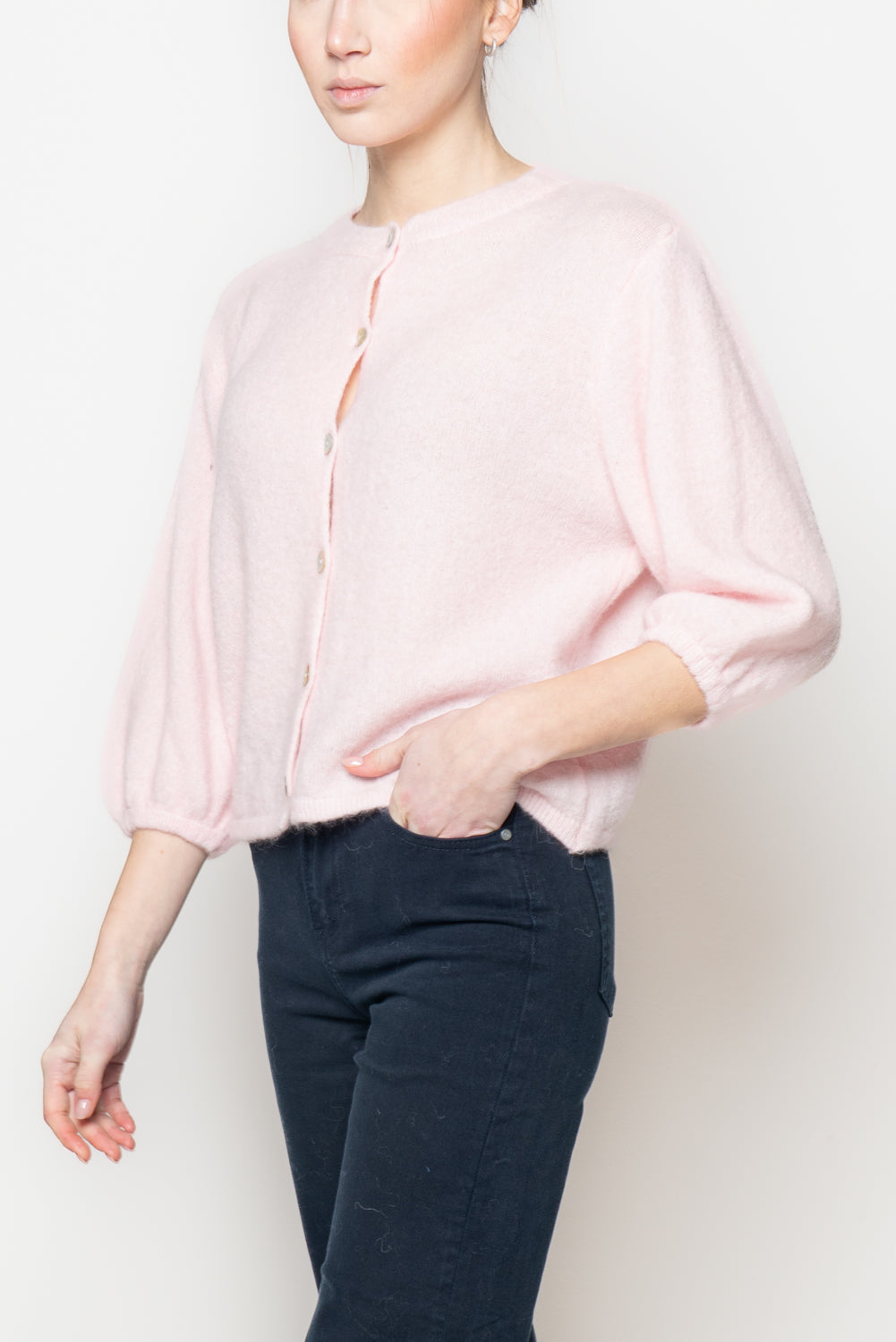 Cardigan con manica volume