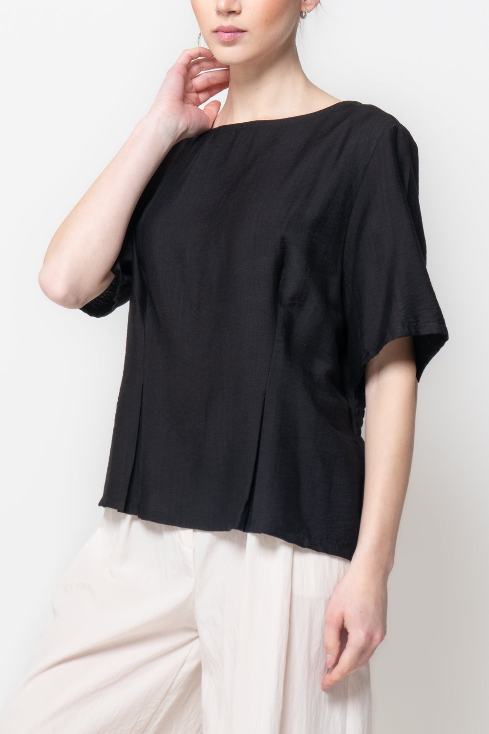 Blusa con Arricciatura Posteriore