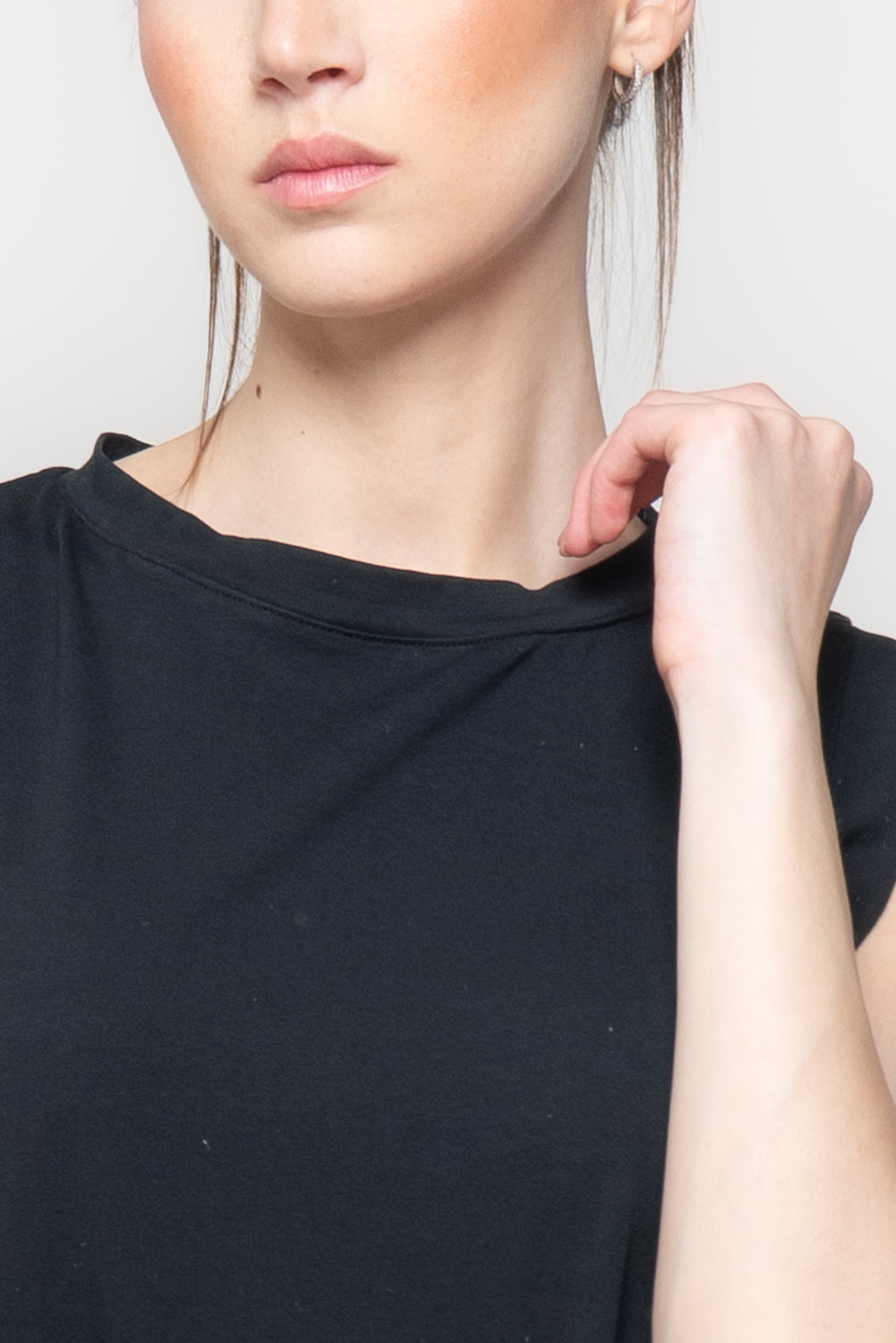 T-shirt smanicata rappresa