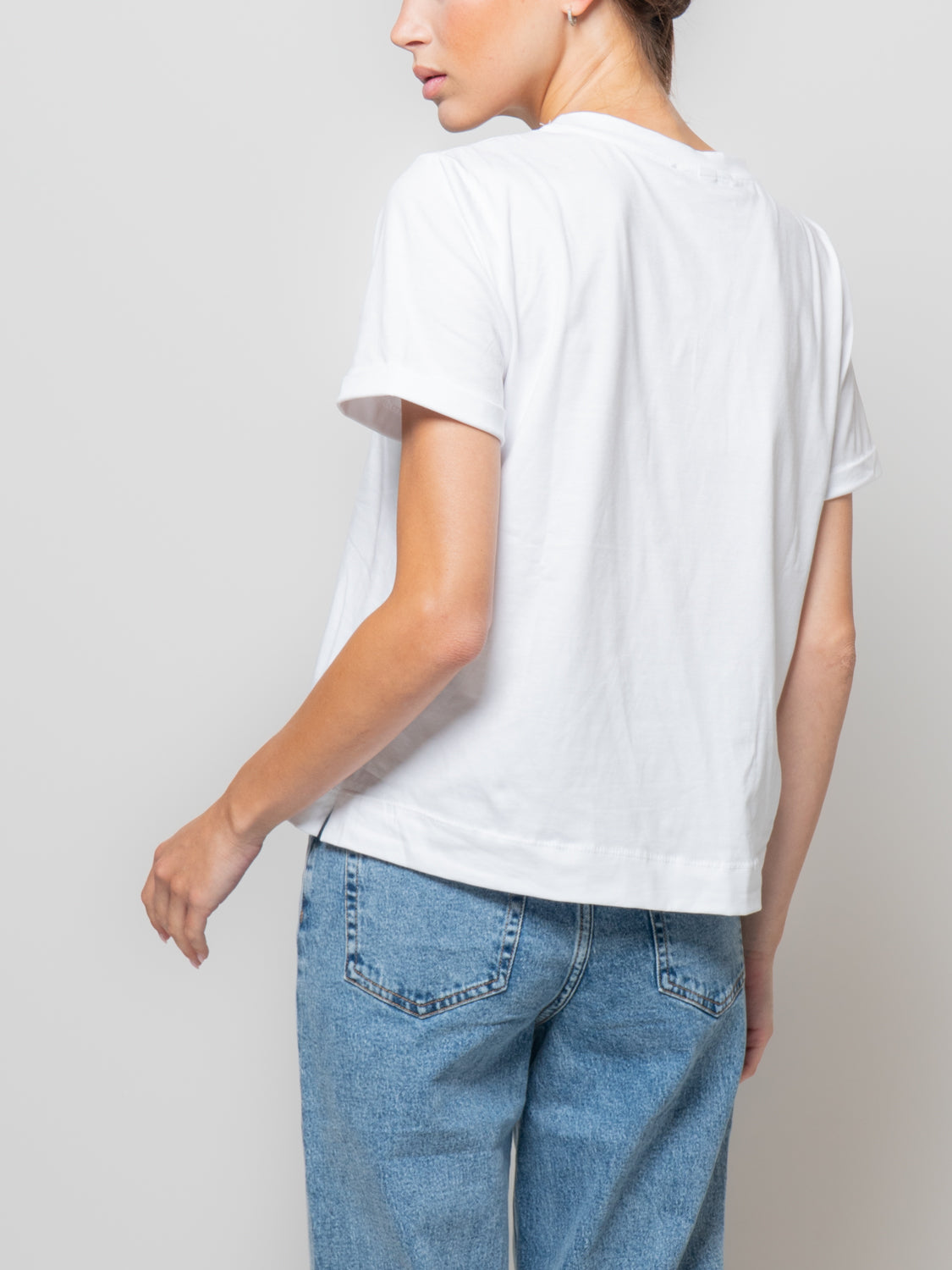 T-shirt con risvolto sulla manica