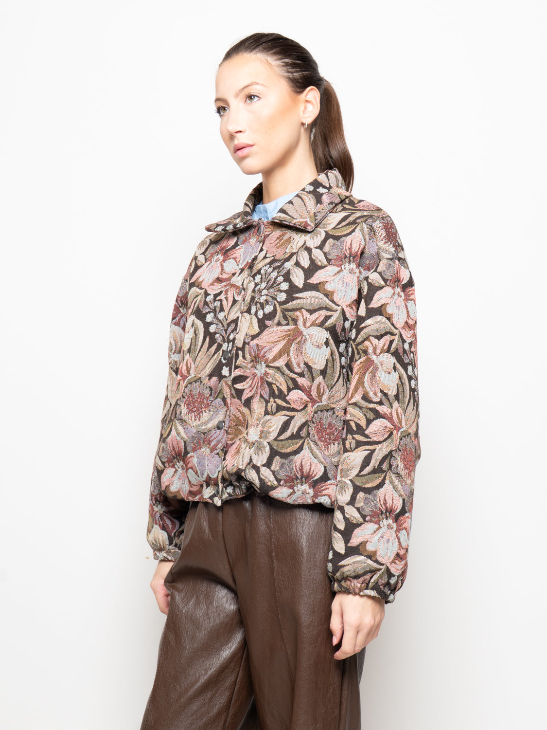 Giacca in tessuto jacquard floreale