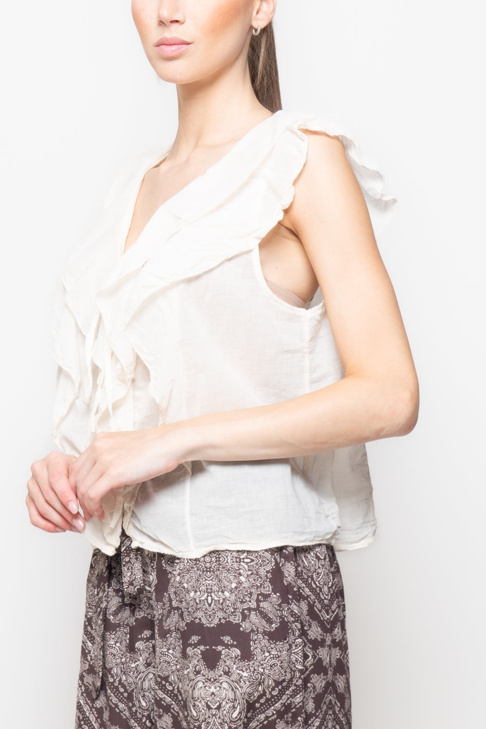 Blusa Leggera con Scollo a V e Volant