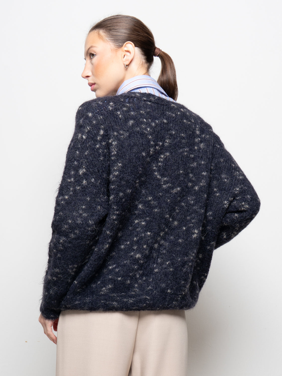 Cardigan in fantasia puntinata