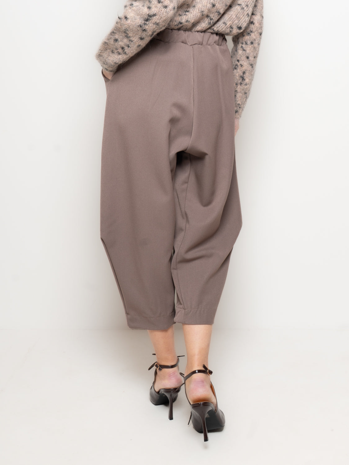 Pantalone baggy vita alta