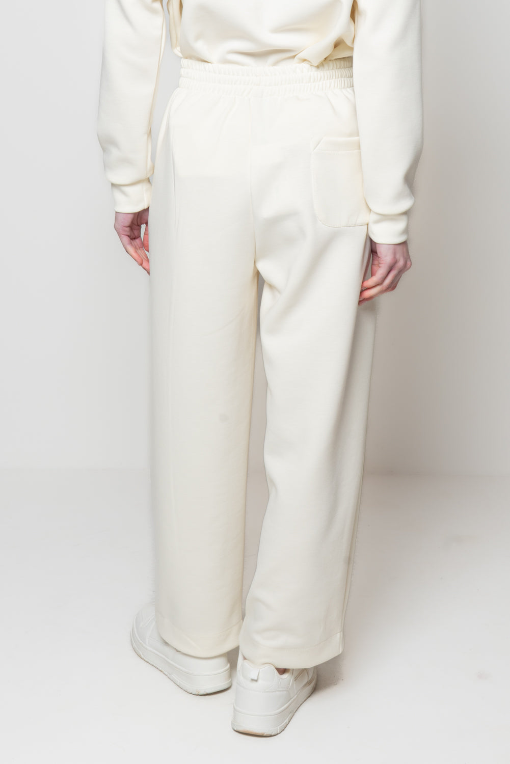 Pantalone baggy in neoprene