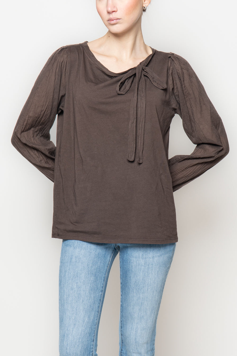 Blusa con fiocco
