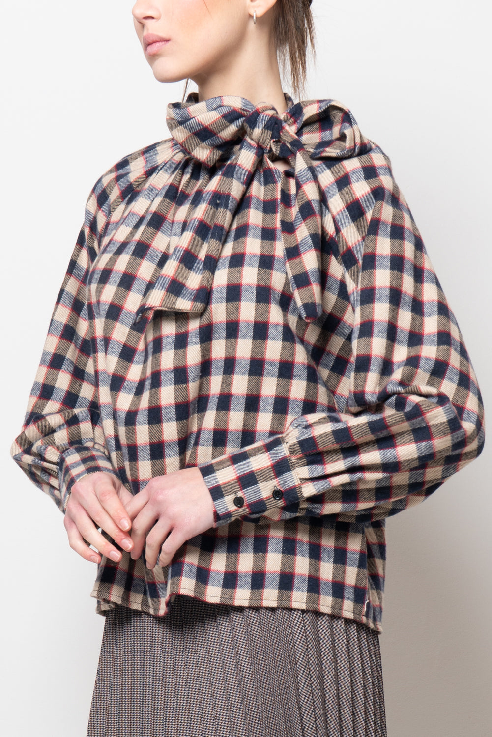 Camicia a quadri con fiocco