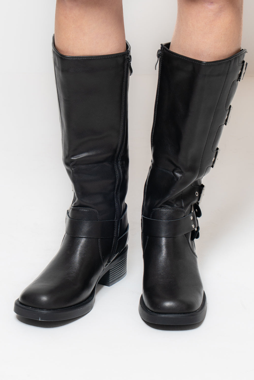 Stivale biker con fibbia