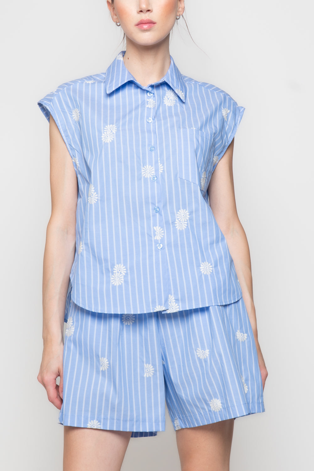 Camicia con ricami