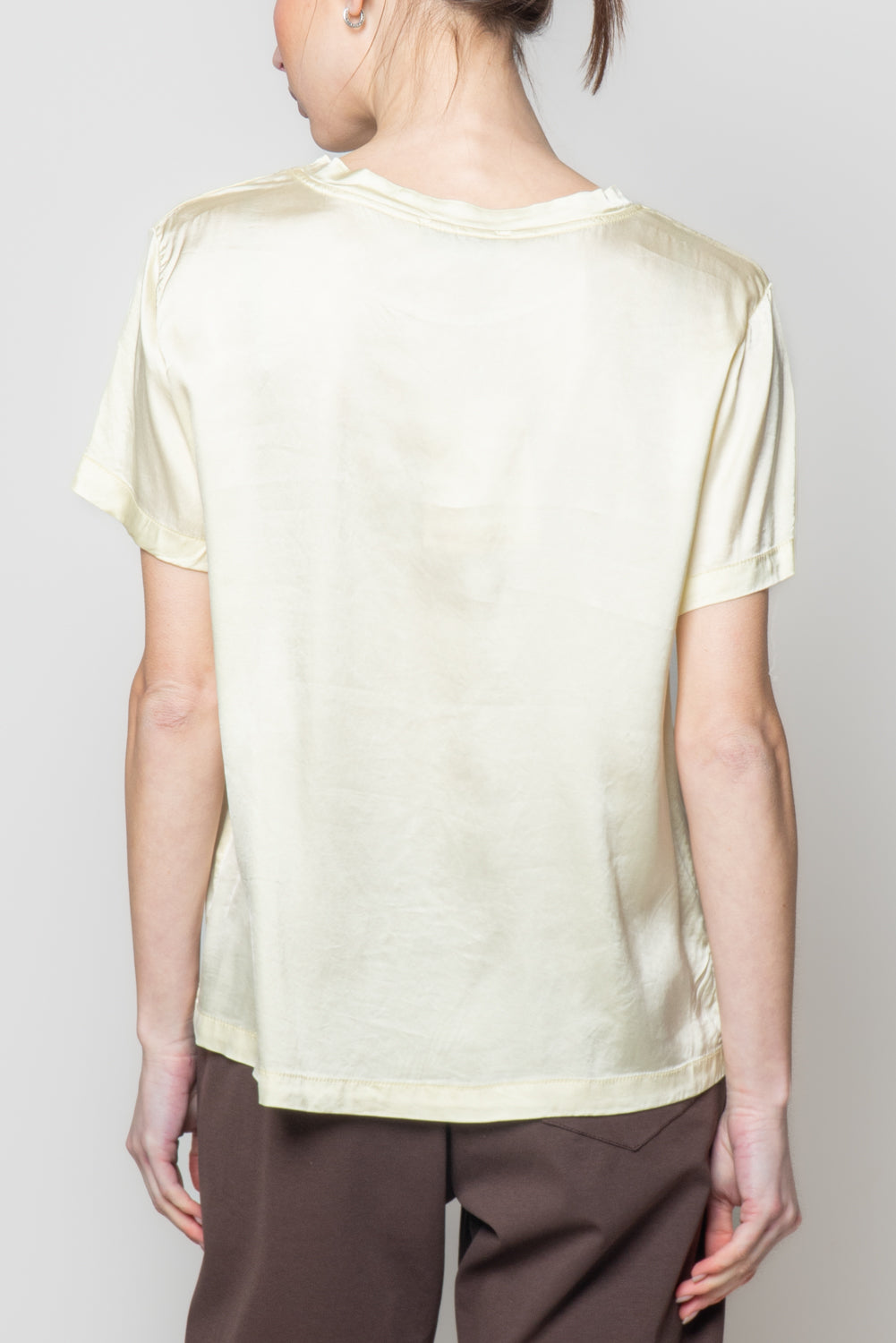 T shirt in satin