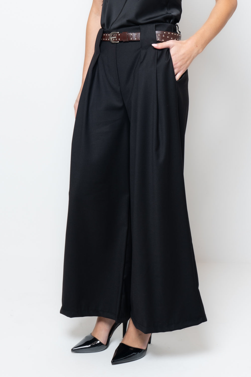 Pantalone palazzo con cannoni