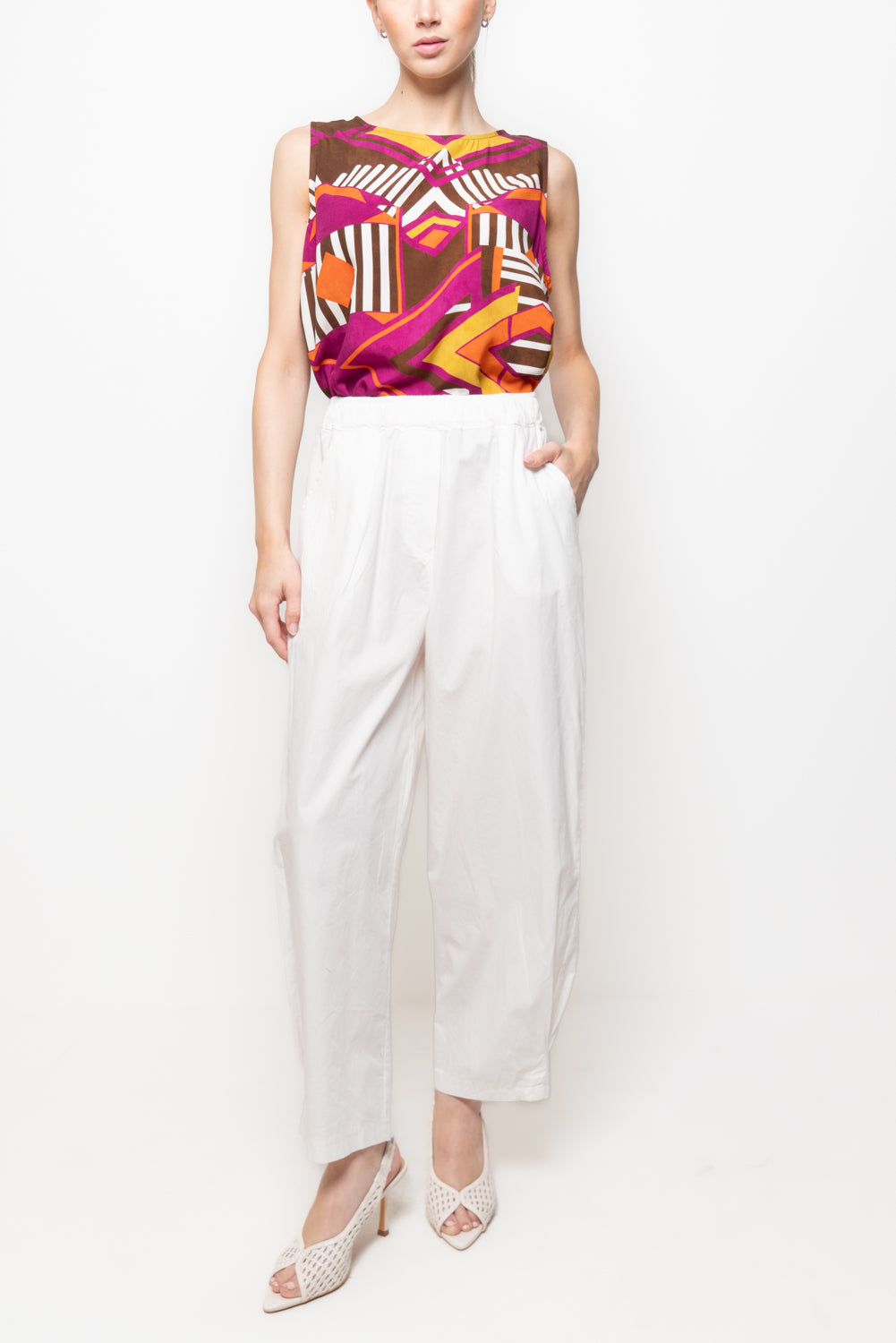 Pantalone barrel con maxi tasca
