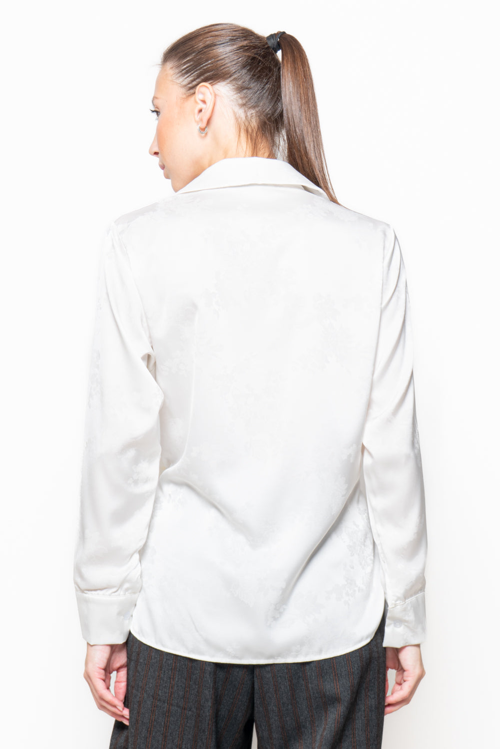 Camicia jacquard con nodo in vita