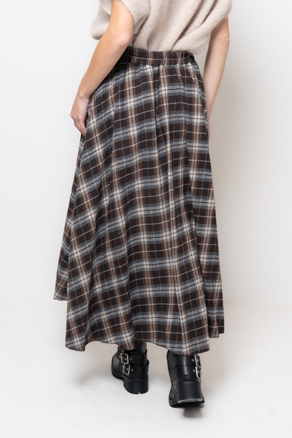 Gonna a quadri asimmetrica