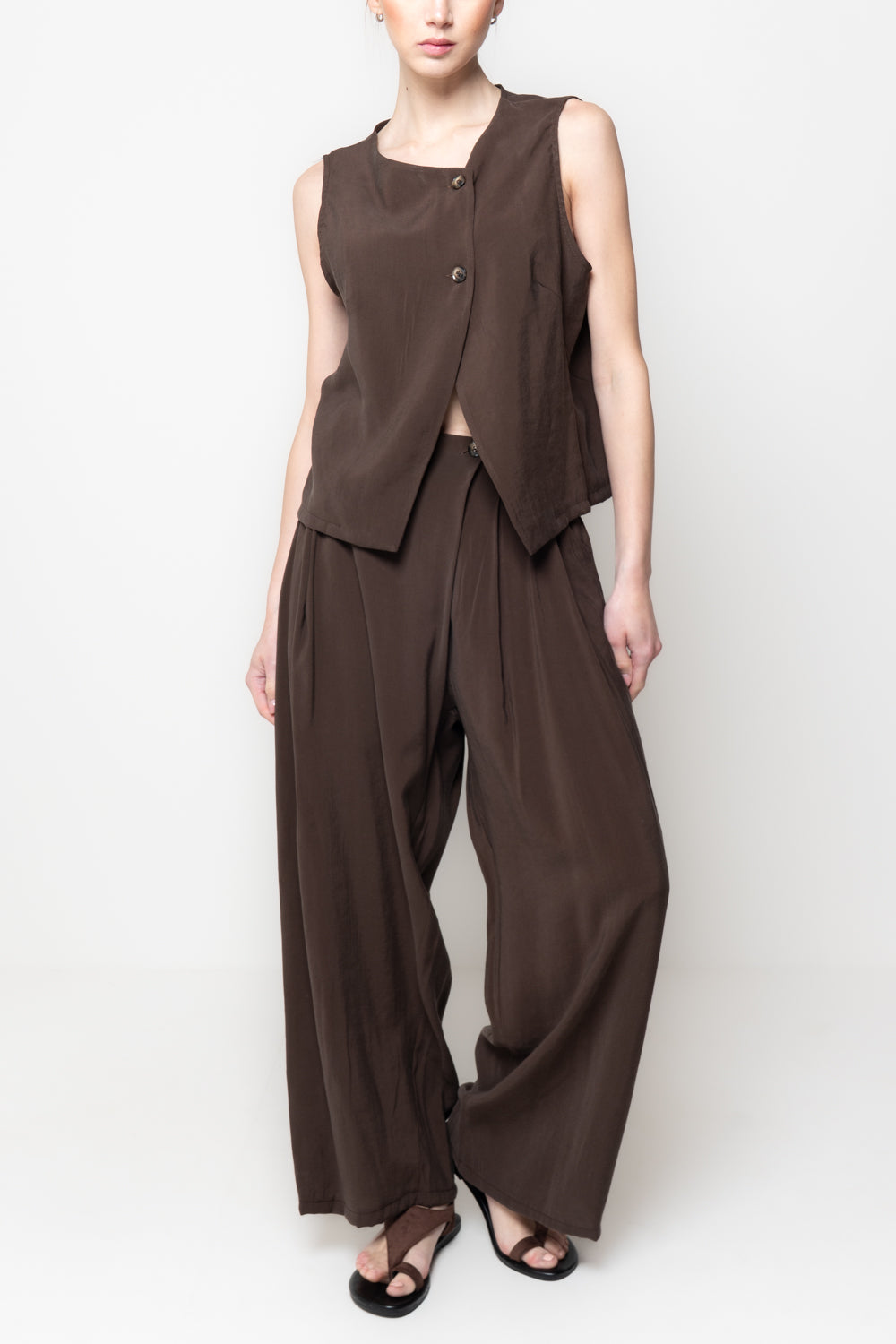 Pantaloni chiusura incrociata