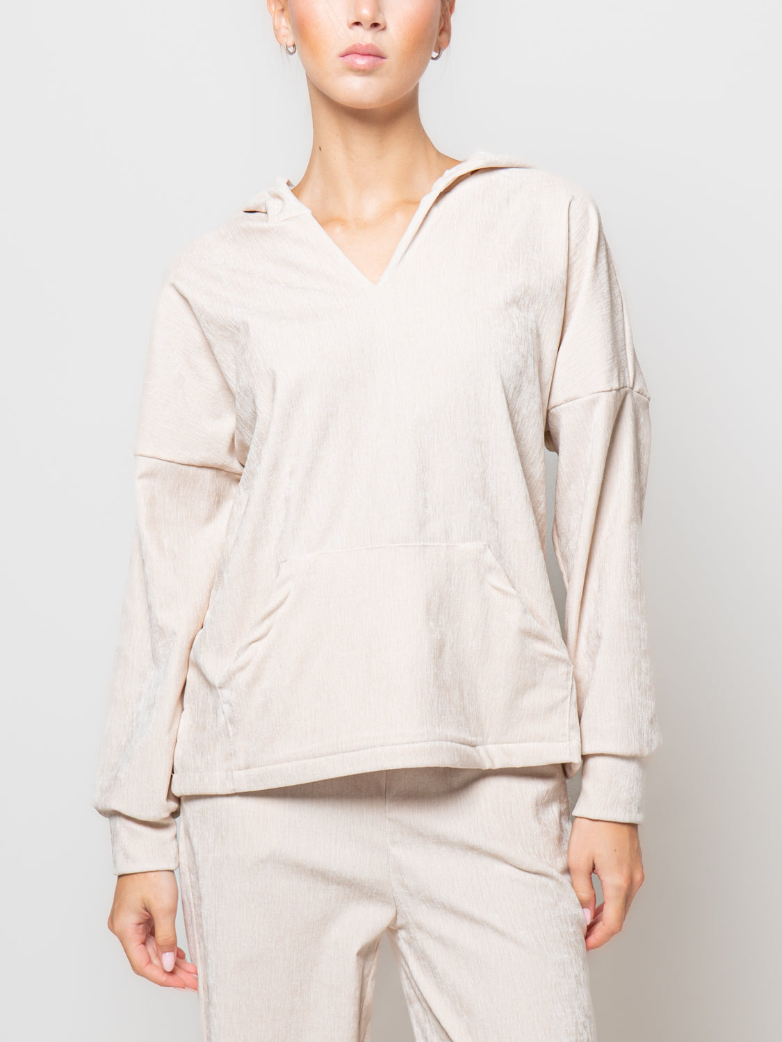 Felpa in ciniglia con cappuccio