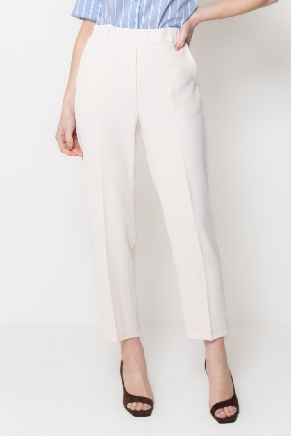Pantaloni Slim con Piega Stirata