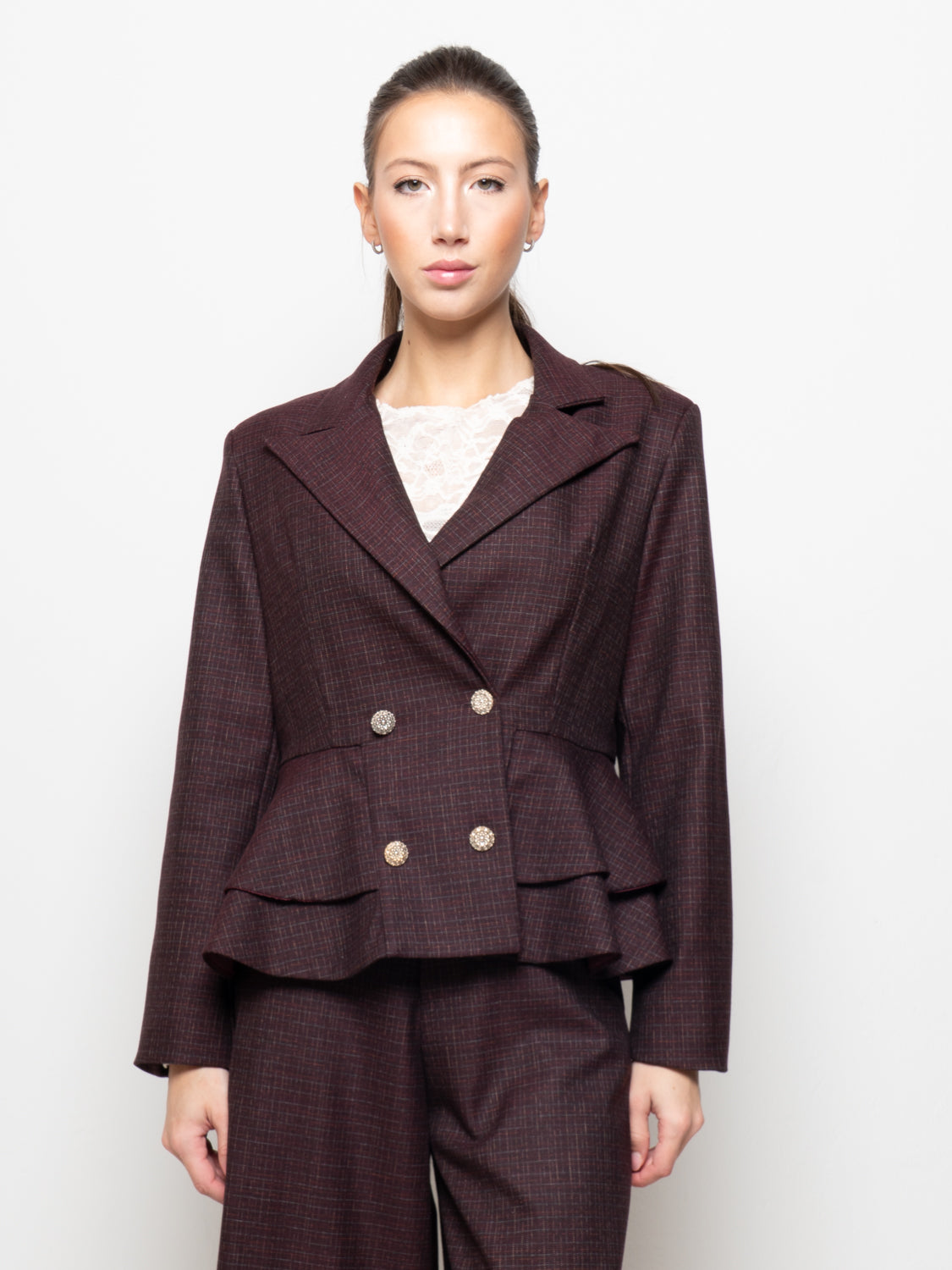 Blazer doppiopetto con balza e bottoni gioiello