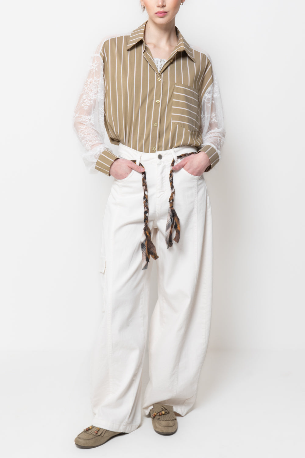Pantalone Cargo Wide Leg con Cintura Intrecciata