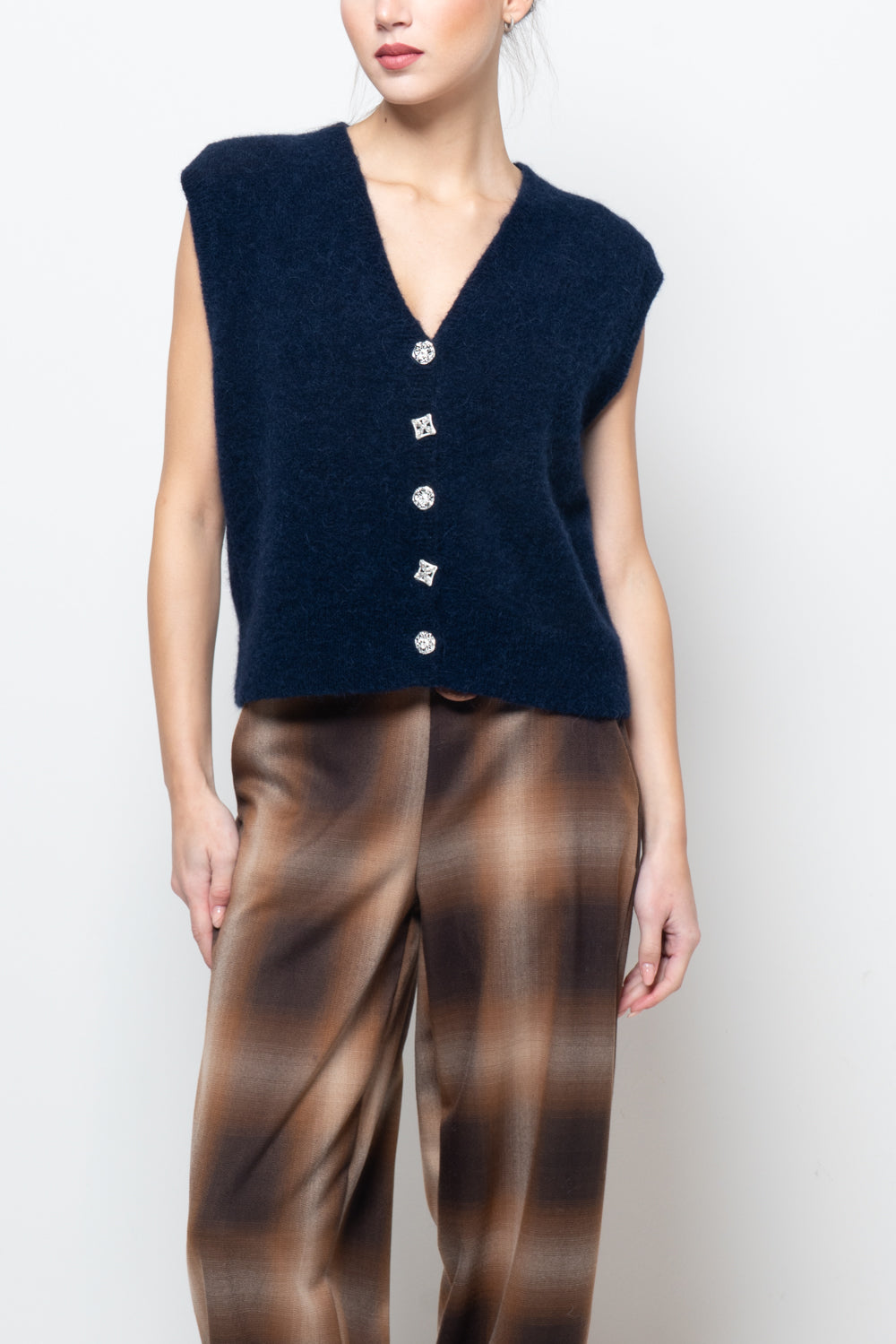 Gilet con bottoni gioiello