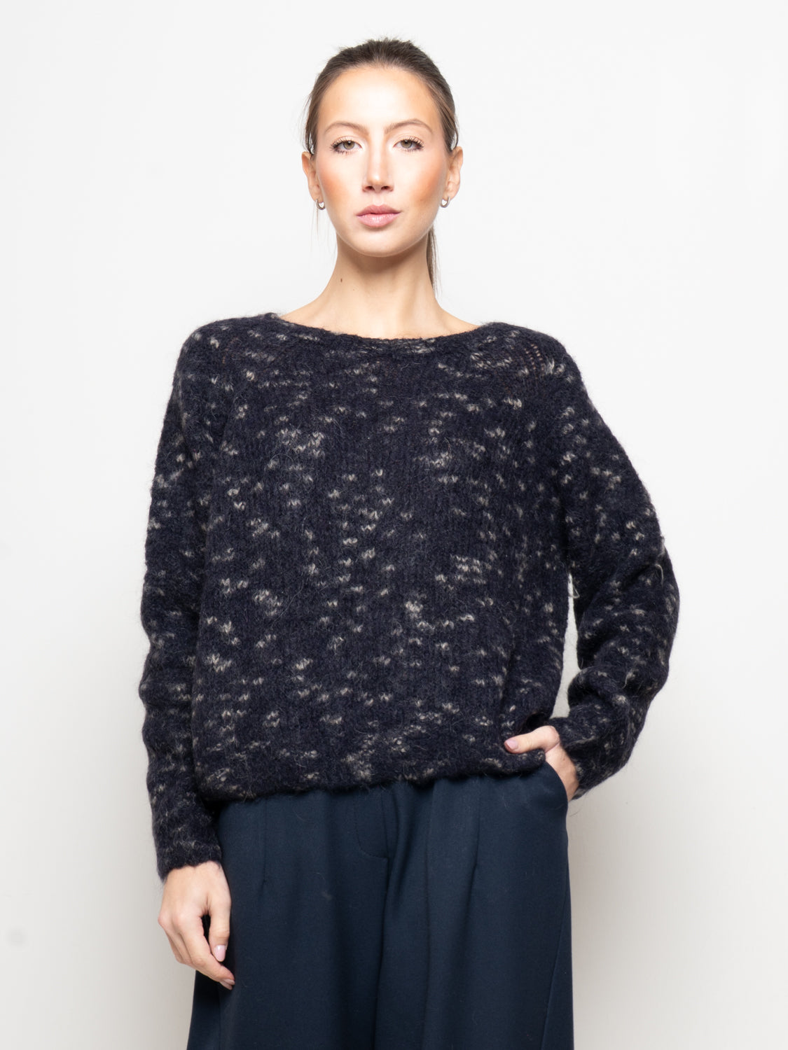 Maglia fantasia puntinata