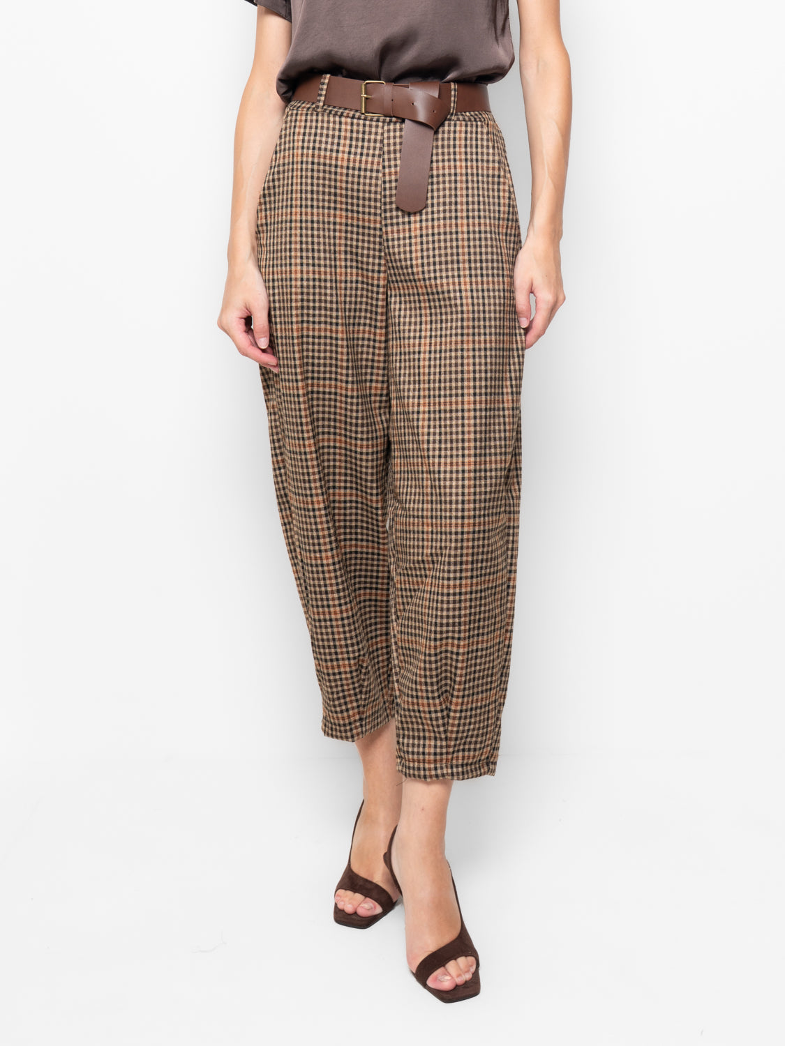 Pantalone baggy a quadretti con cintura