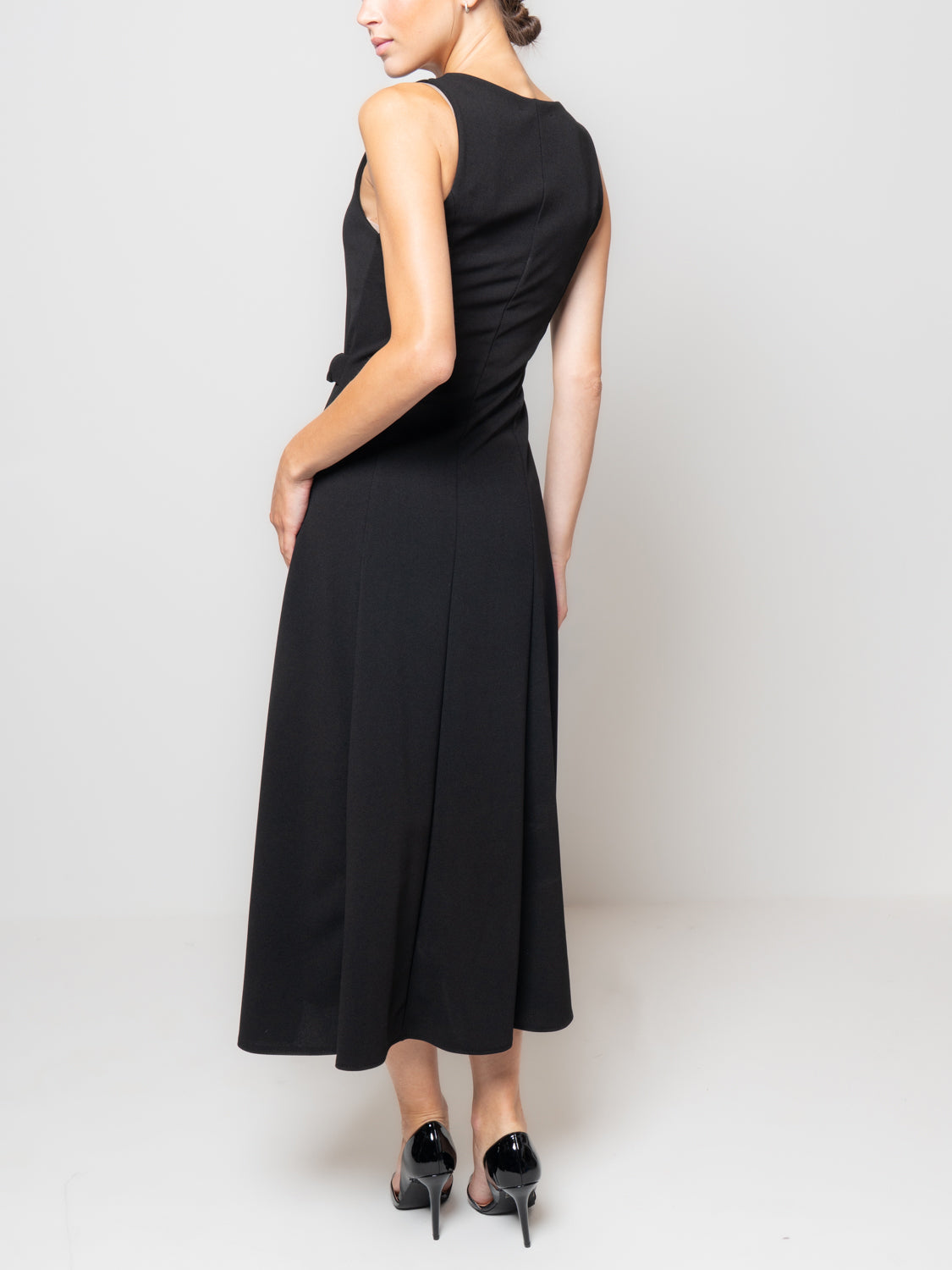 Abito con bottoni argento