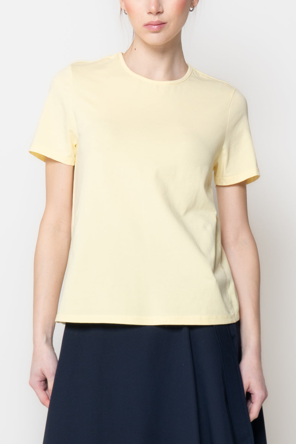 T-shirt con Dettaglio Cut-out e Nodo