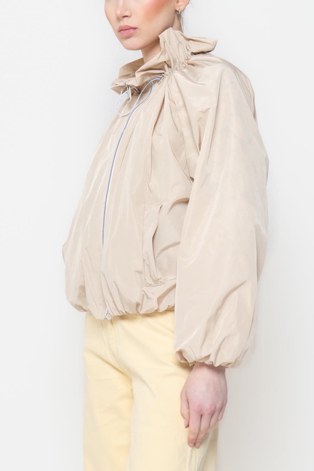 Giacca con Dettagli Arricciati