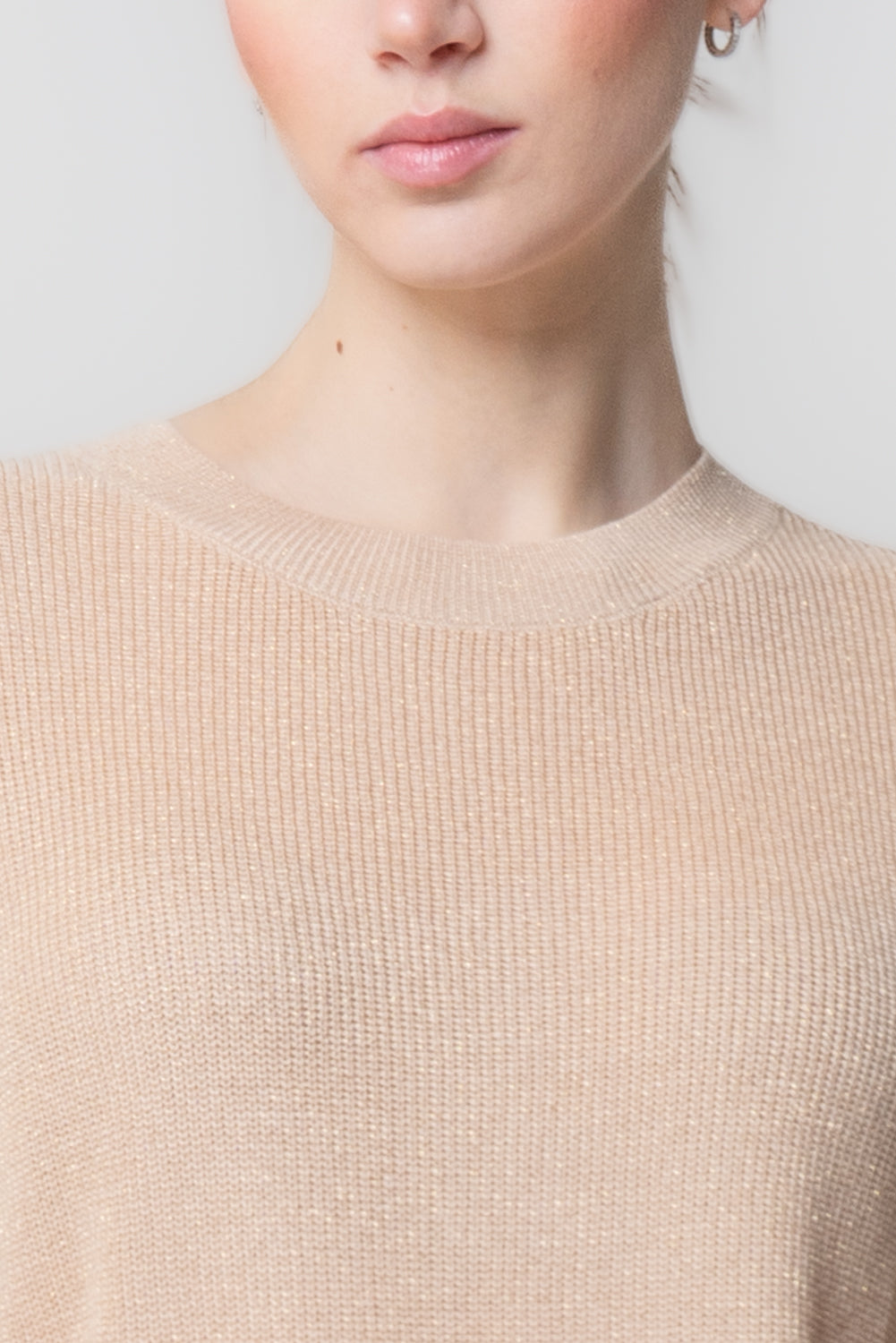 Top in Maglia Lurex con Spalla Estesa