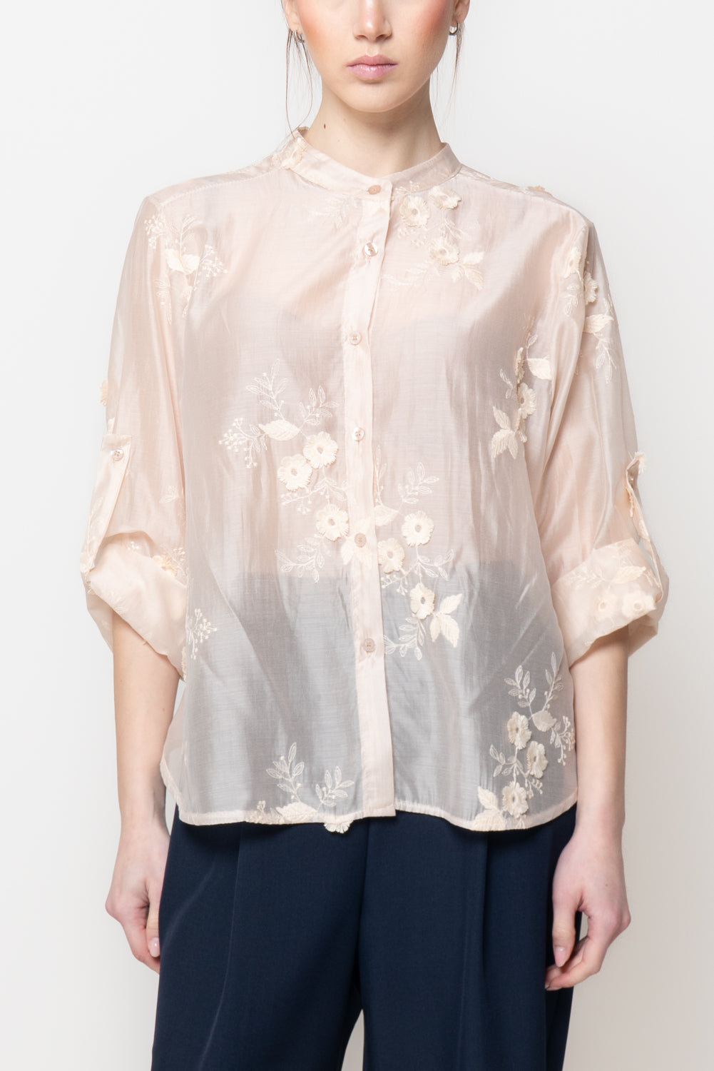 Camicia con Ricami Floreali