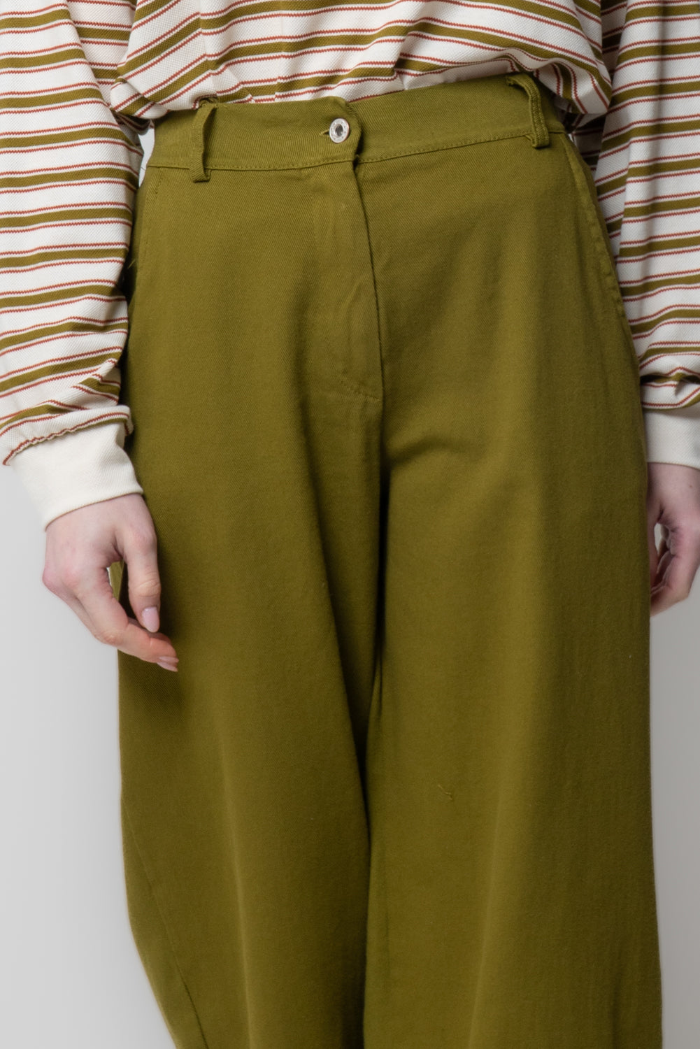 Pantalone Cropped con Risvolto