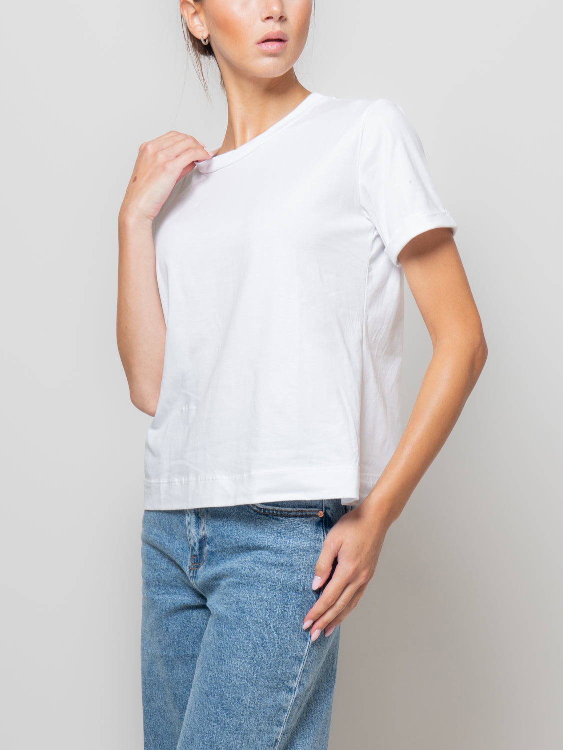 T-shirt con risvolto sulla manica