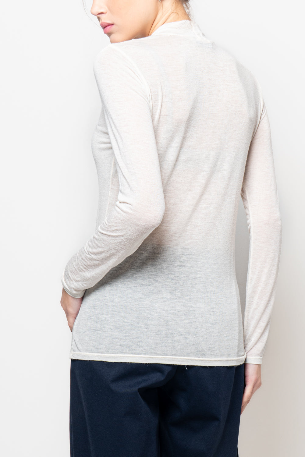 Maglia basic rappresa al collo