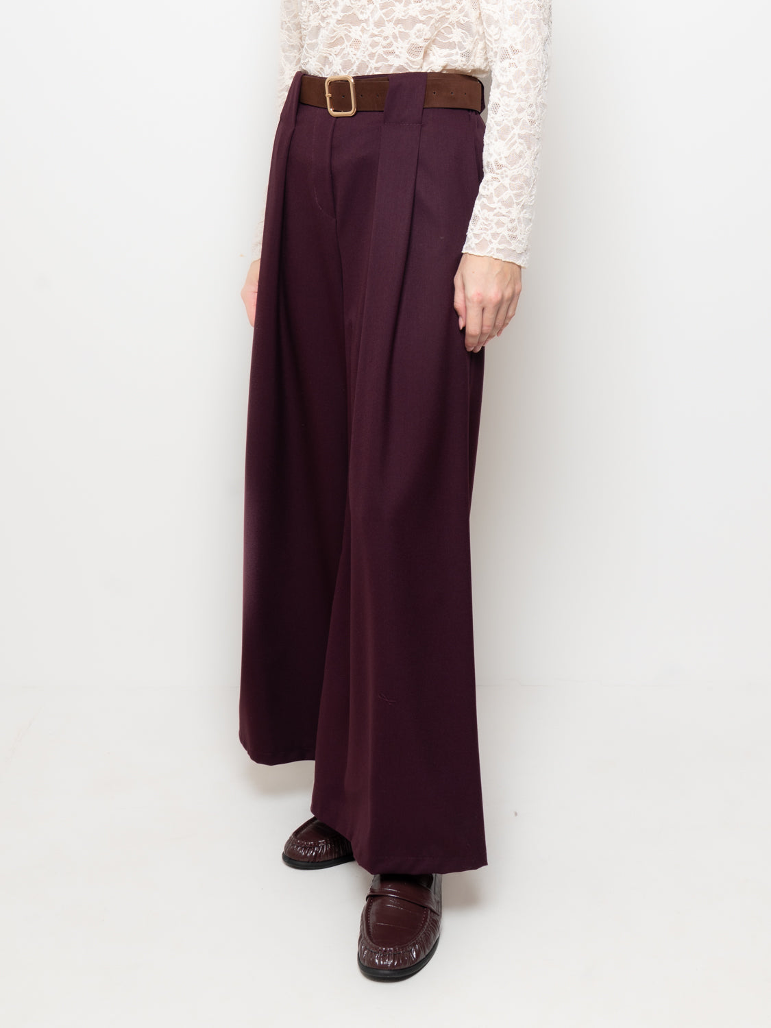 Pantalone palazzo con cintura